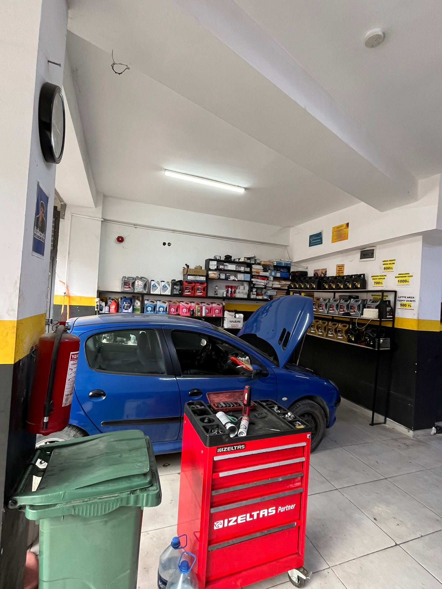 Zafer Oto servis iç görünüm